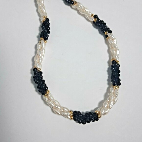 Twisted Rope Style Beaded Necklace Black White Fashion Jewelry - Picture 2 of 4